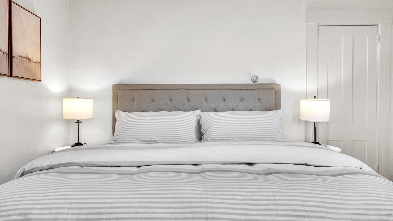 Photo of Bedroom in Bethel