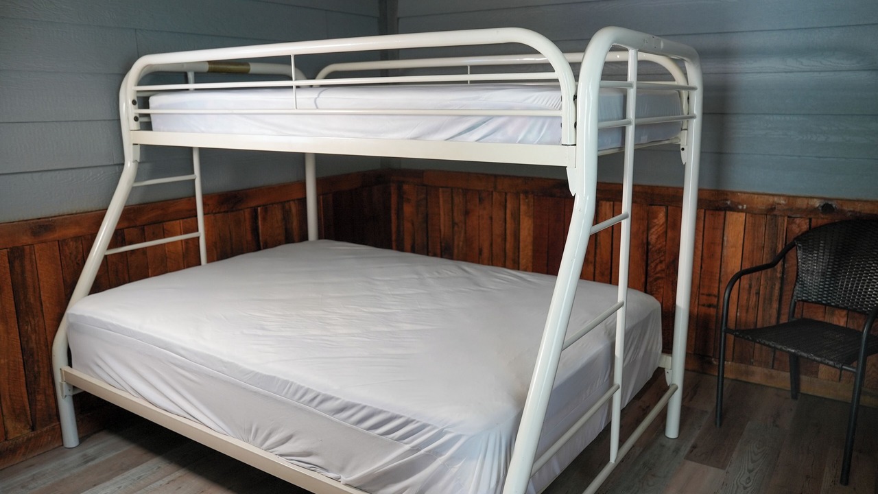 Photo of Bedroom in Sunrise Beach