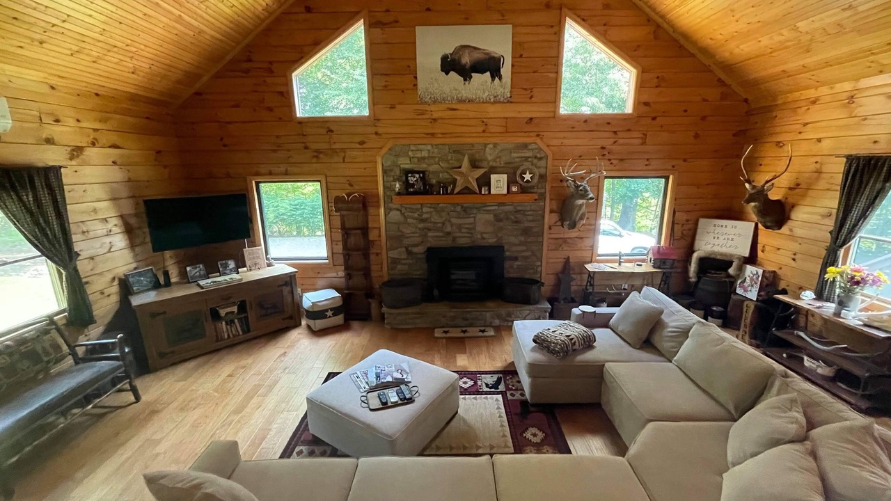 Photo of Livingroom in Alexandria