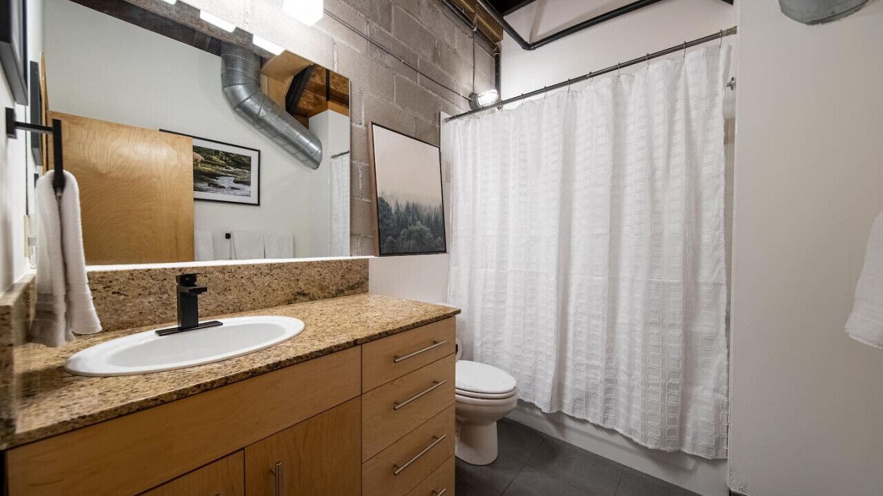Photo of Bathroom in Five Points