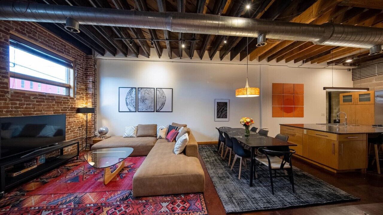 Photo of Livingroom in Five Points