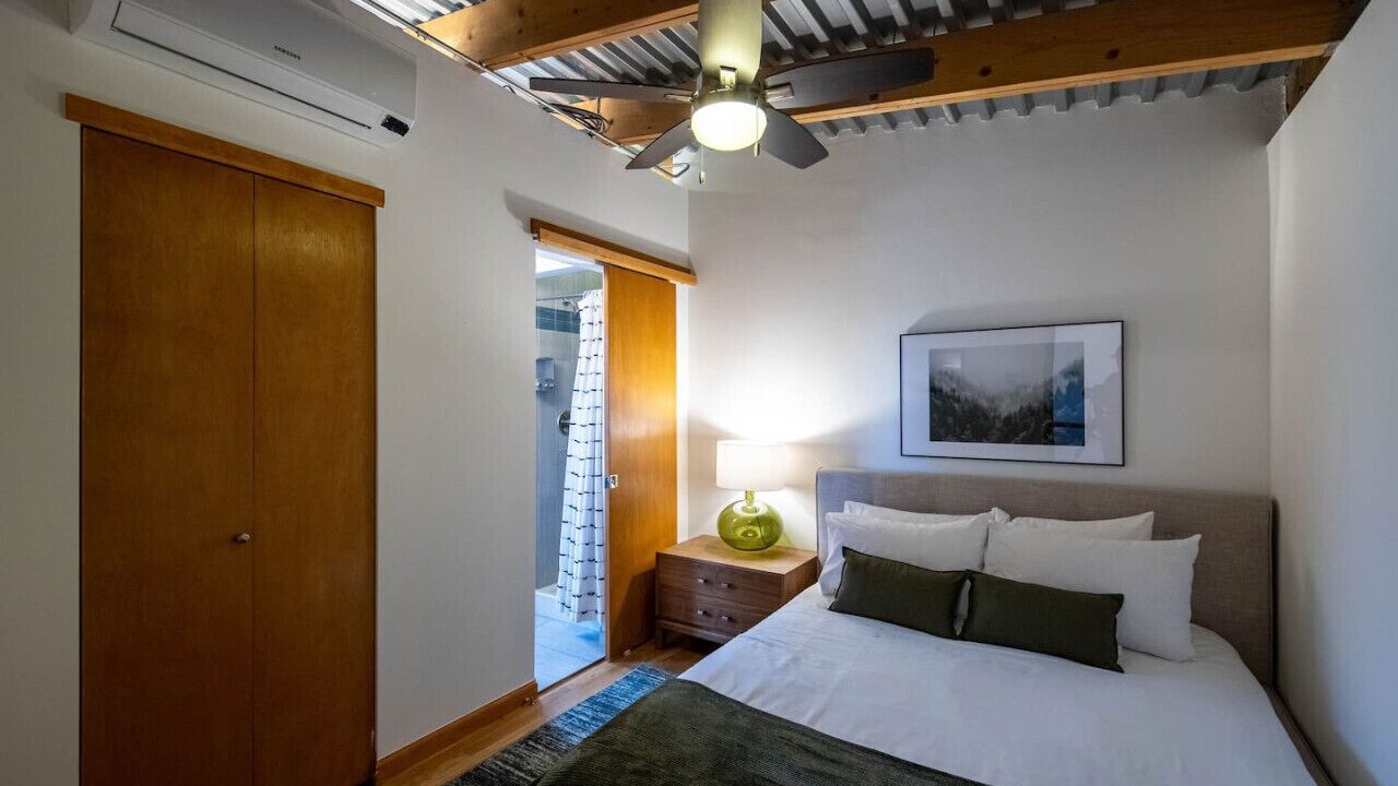 Photo of Bedroom in Five Points