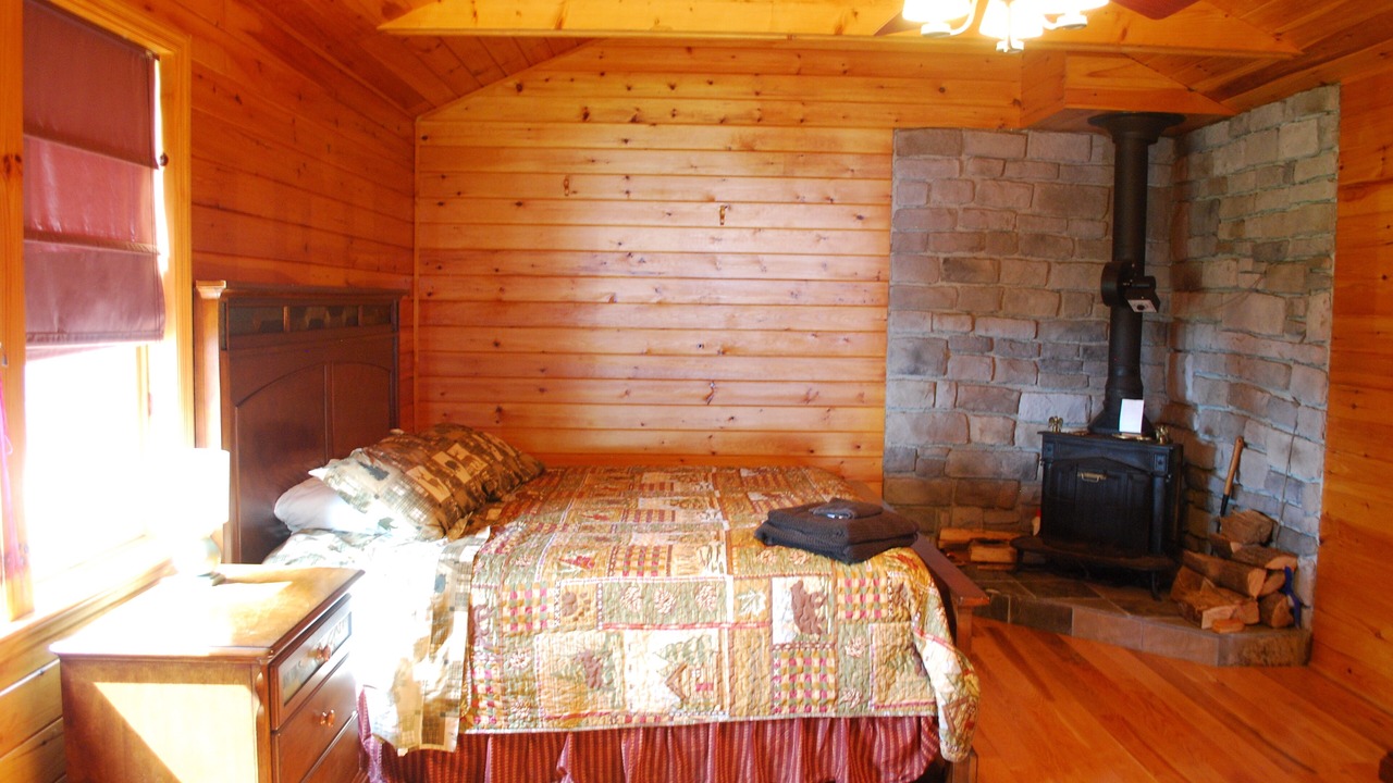 Photo of Bedroom in Chazy