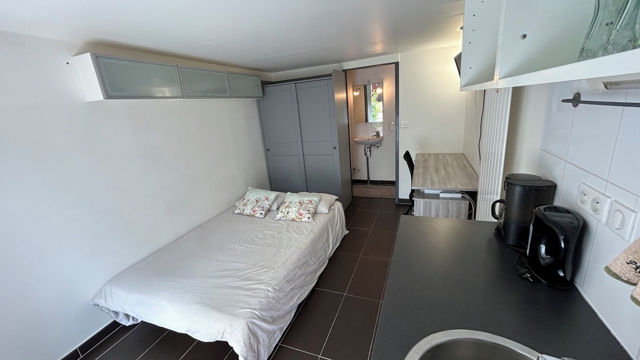 Photo of Bedroom in Chatillon