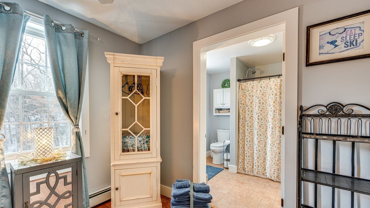 Photo of Bathroom in Campton