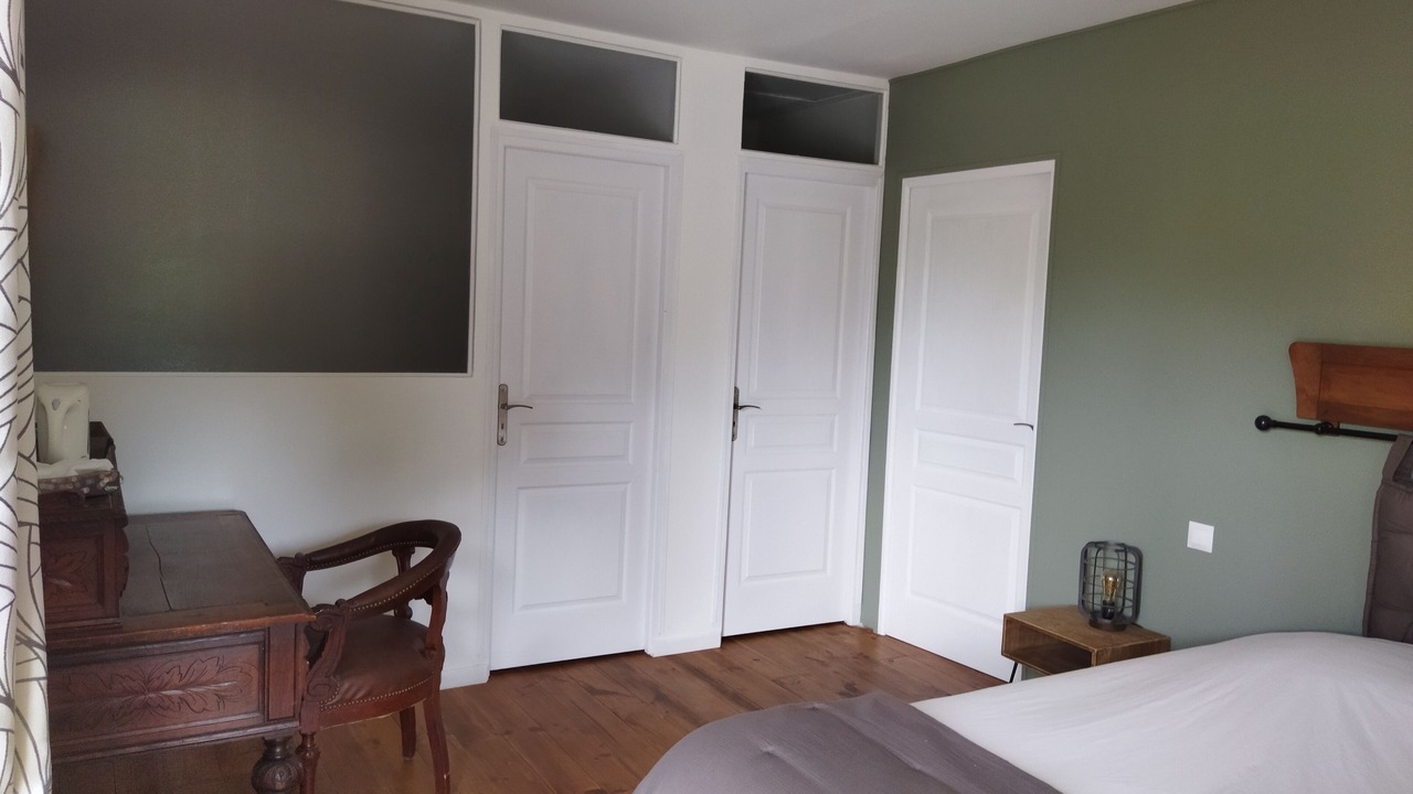 Photo of Bedroom in Le Somail