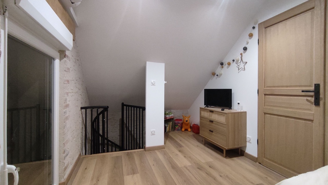 Photo of Others in Contres