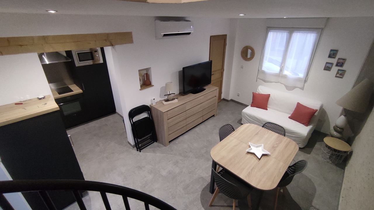 Photo of Others in Contres