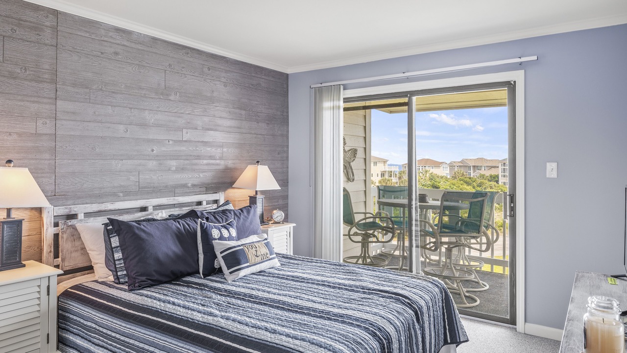 Photo of Bedroom in Emerald Isle