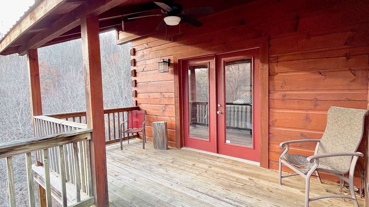 Photo of Patio Balcony in Tazewell