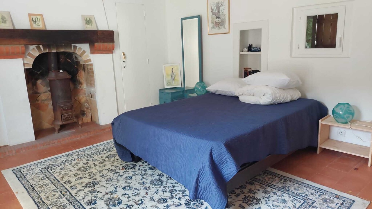 Photo of Bedroom in Labastide-de-Virac