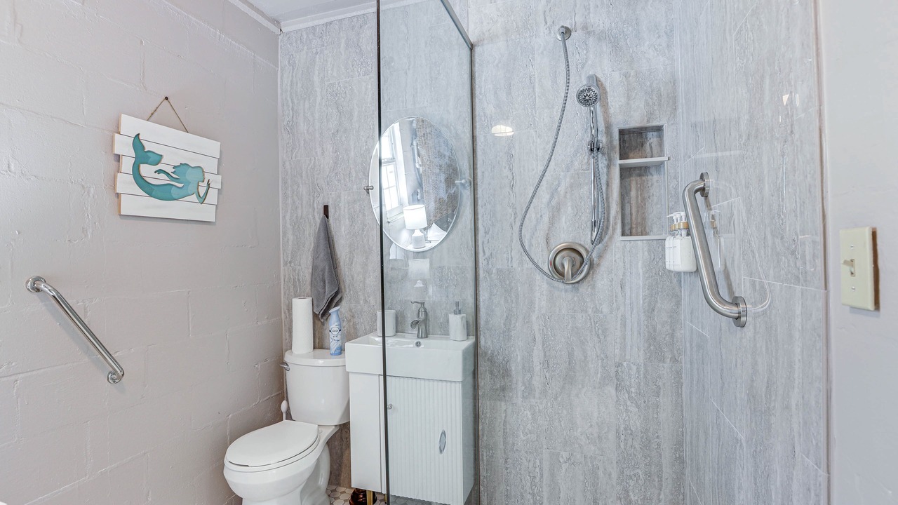 Photo of Bathroom in O Brien