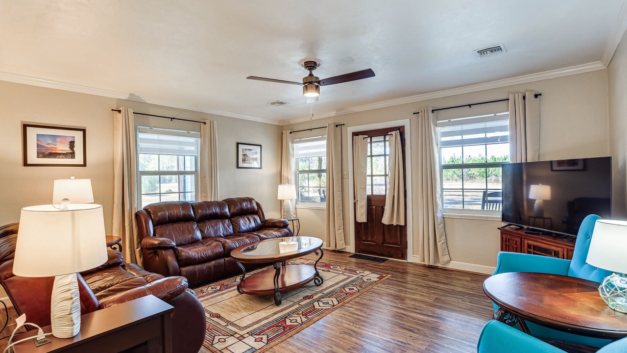 Photo of Livingroom in O Brien