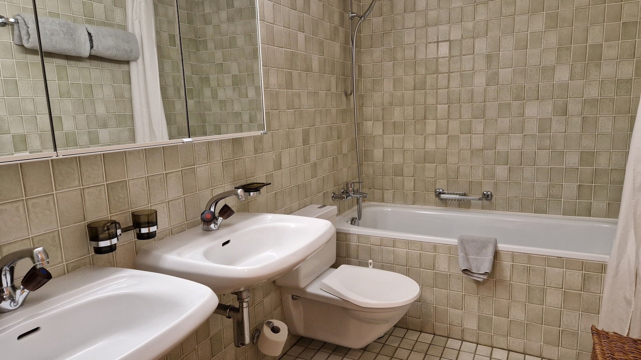 Photo of Bathroom in Silvaplana