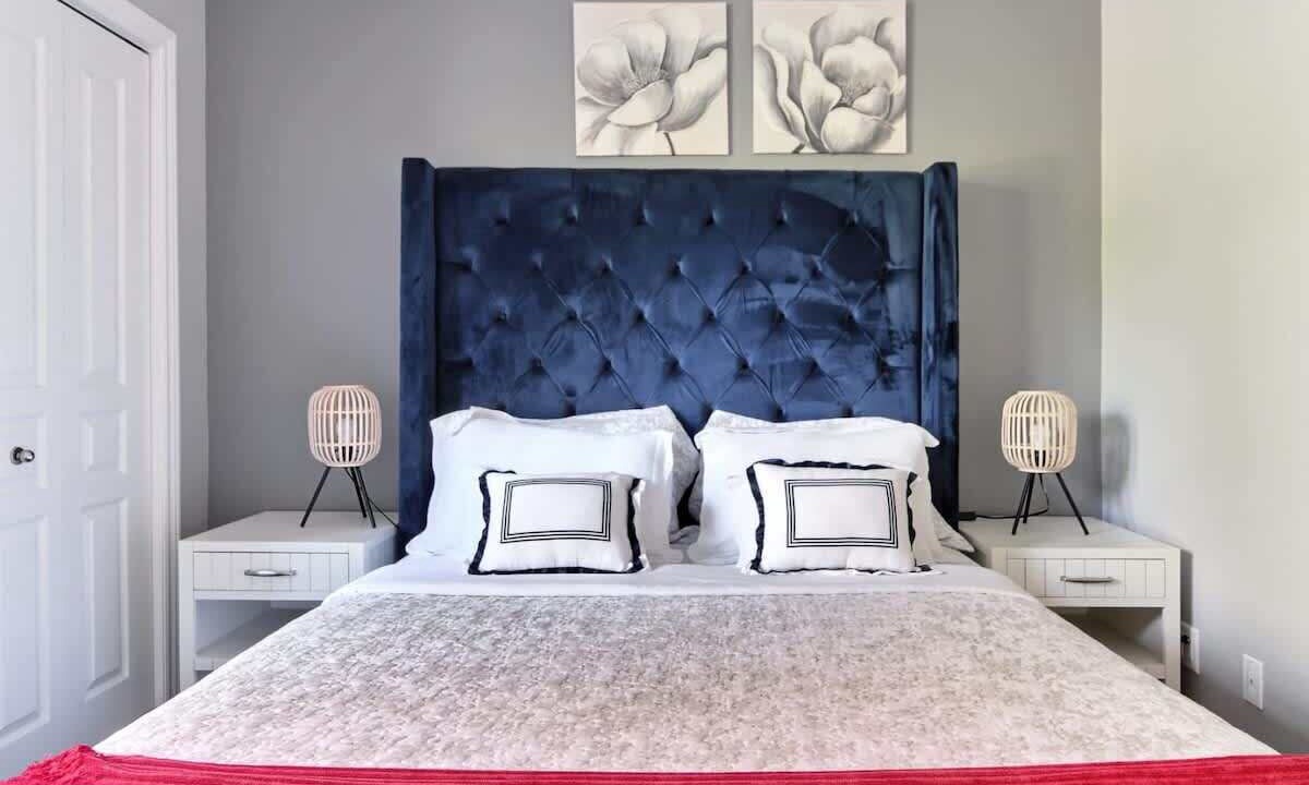 Photo of Bedroom in Val-Belair