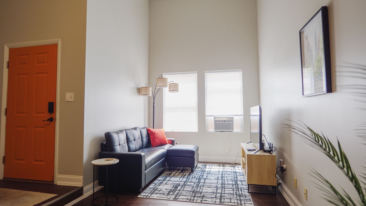 Photo of Livingroom in Lafayette