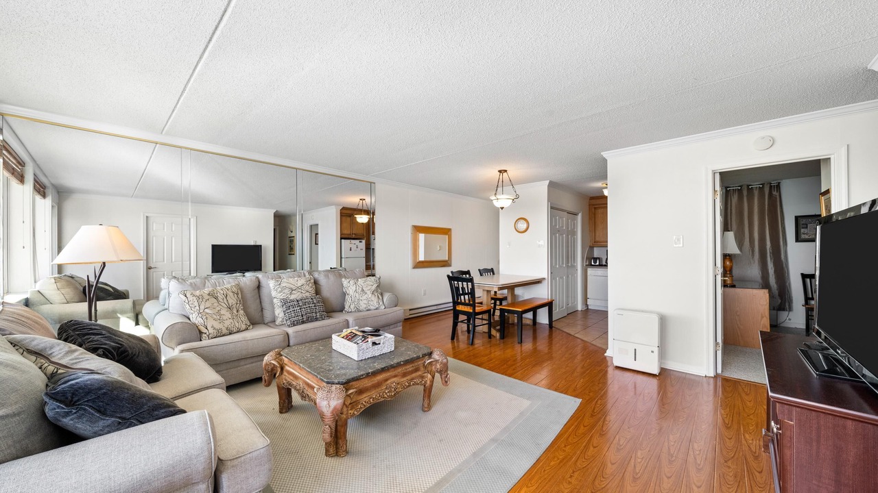 Photo of Livingroom in Stone Harbor