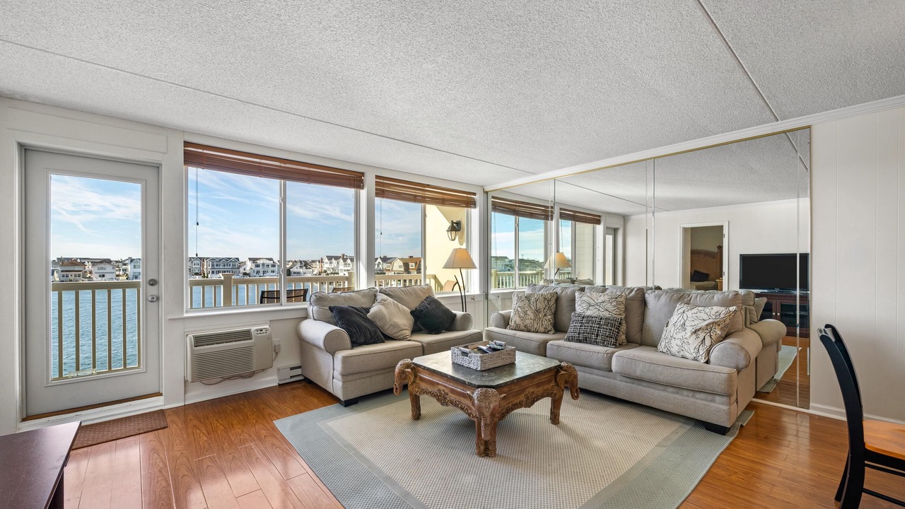 Photo of Livingroom in Stone Harbor
