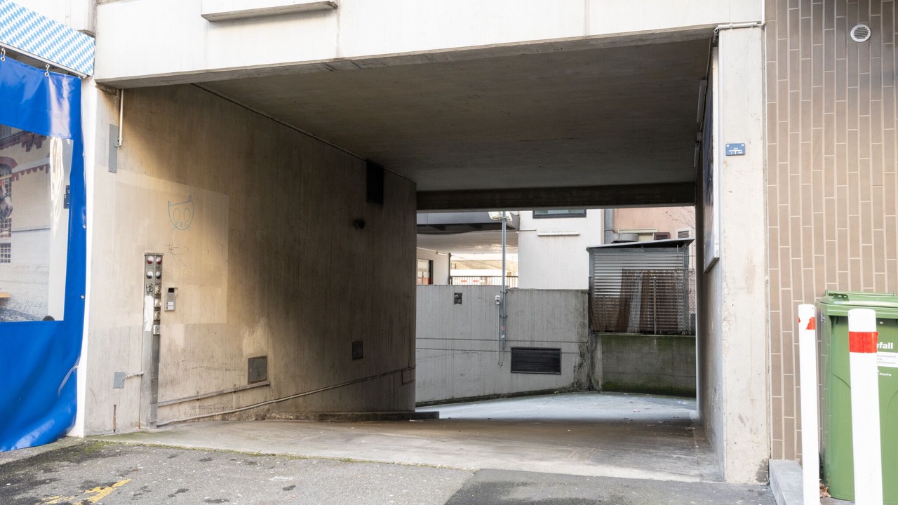 Photo of Outdoor in District 4