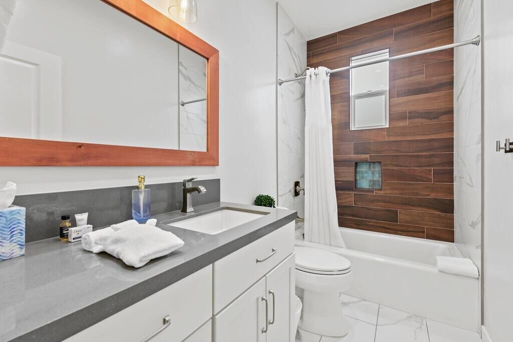 Photo of Bathroom in Point Loma Heights