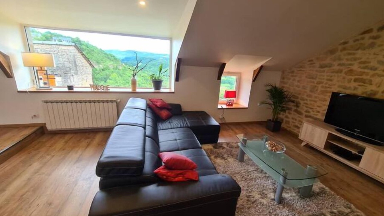 Photo of Livingroom in Saint-Martin-de-Lenne