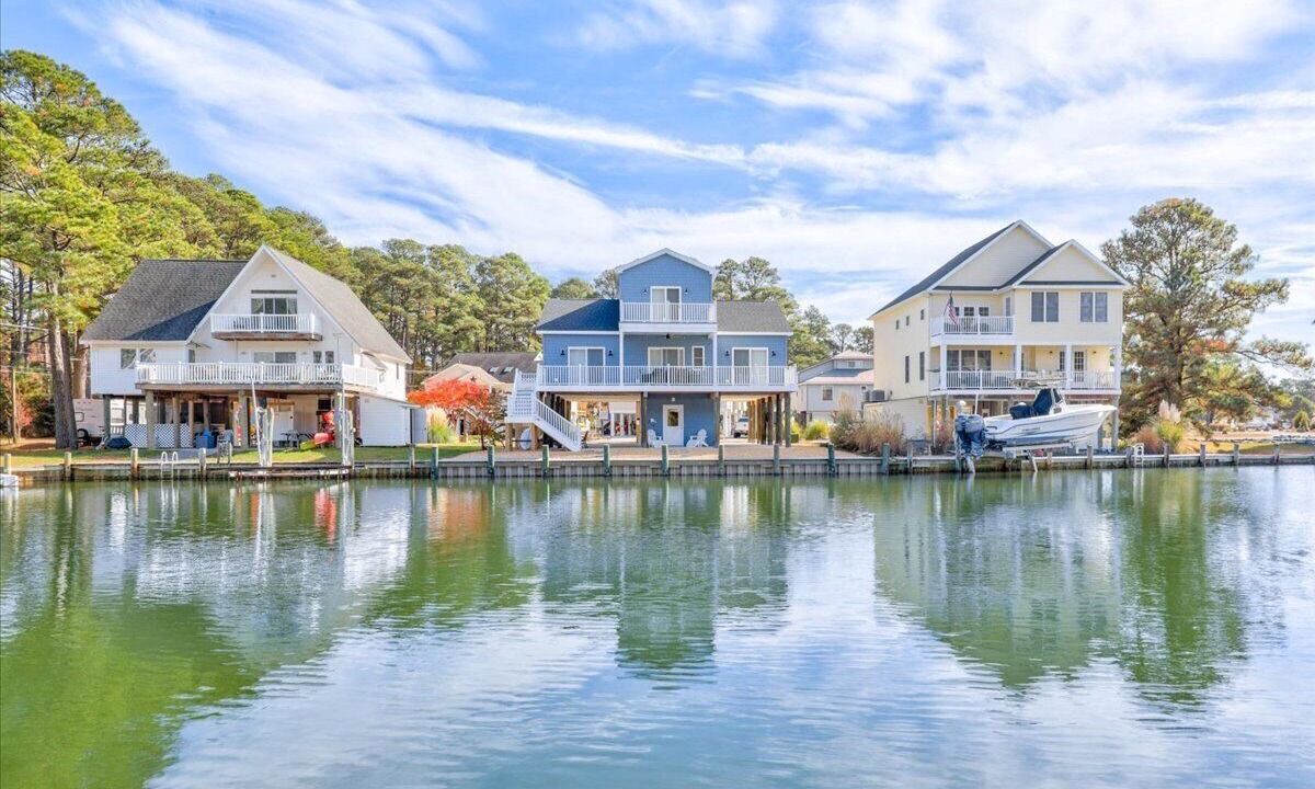 Photo of Others in Captain's Cove