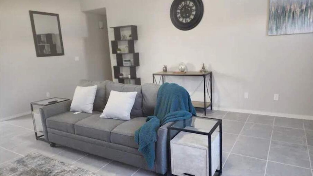 Photo of Livingroom in Horizon City
