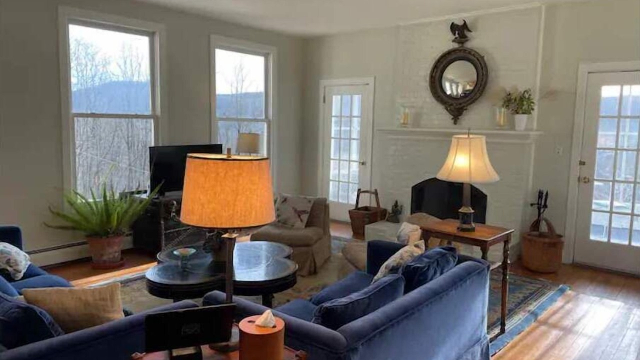 Photo of Livingroom in Canaan