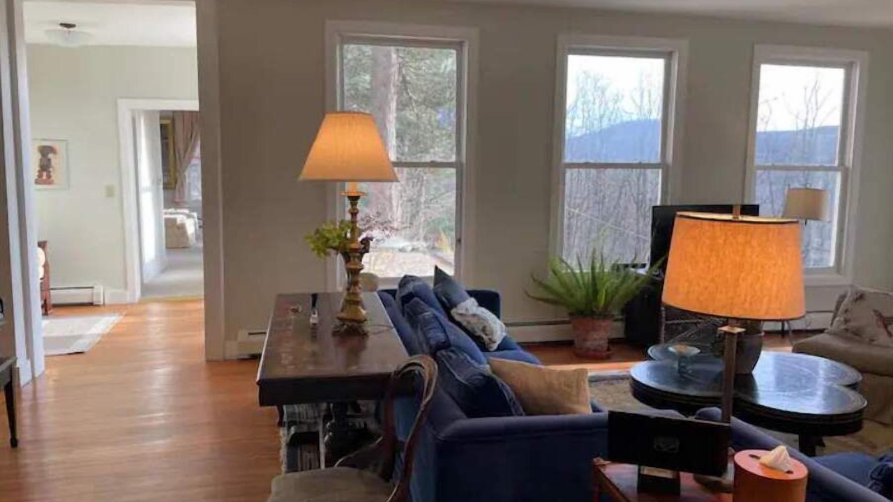 Photo of Livingroom in Canaan