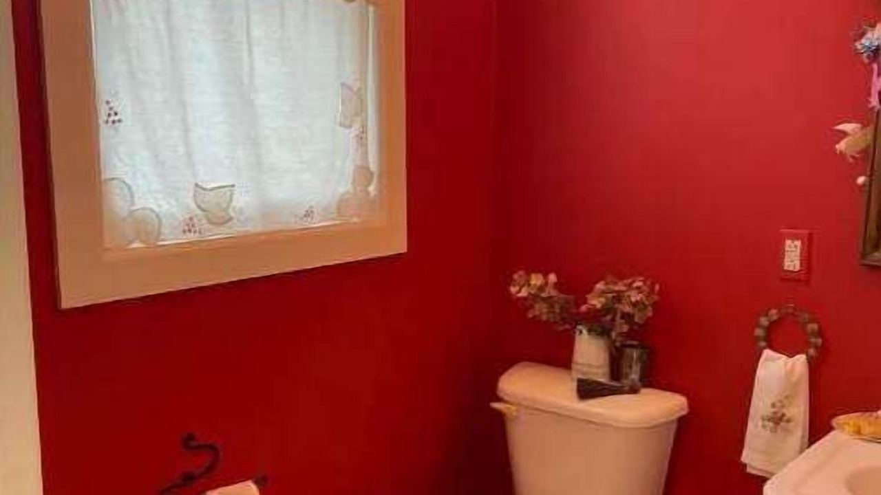 Photo of Bathroom in Canaan