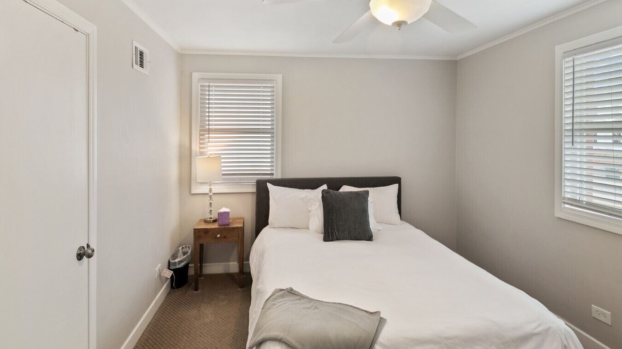 Photo of Bedroom in Libertyville