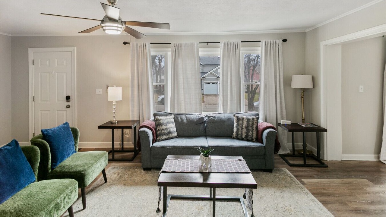 Photo of Livingroom in Libertyville