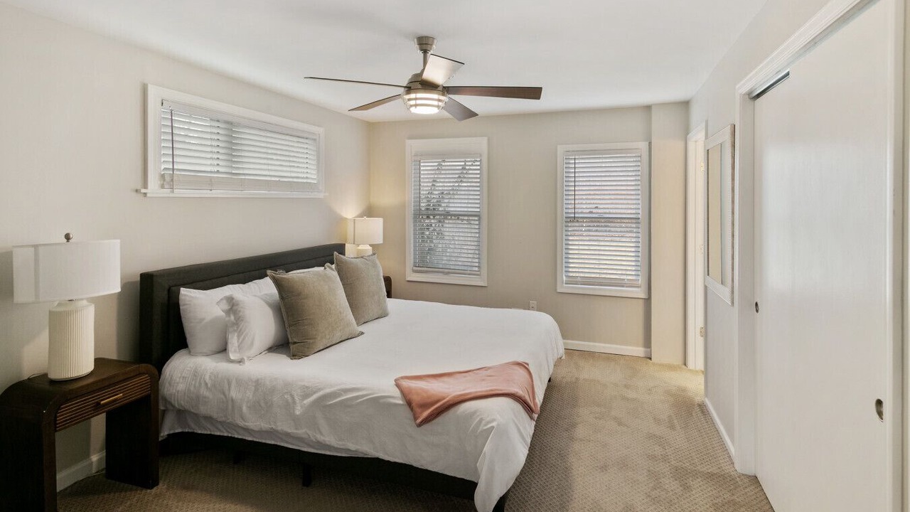 Photo of Bedroom in Libertyville
