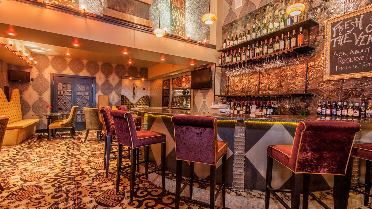 Photo of Others in Downtown Niagara Falls