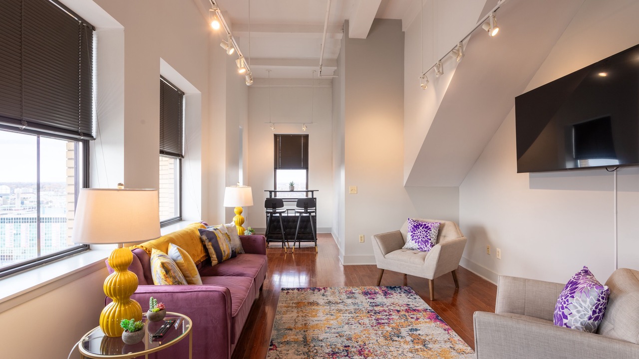 Photo of Livingroom in Downtown Niagara Falls