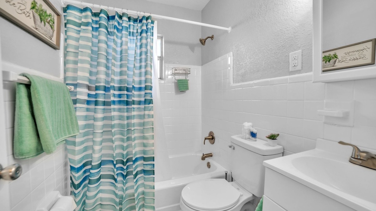 Photo of Bathroom in Plant City
