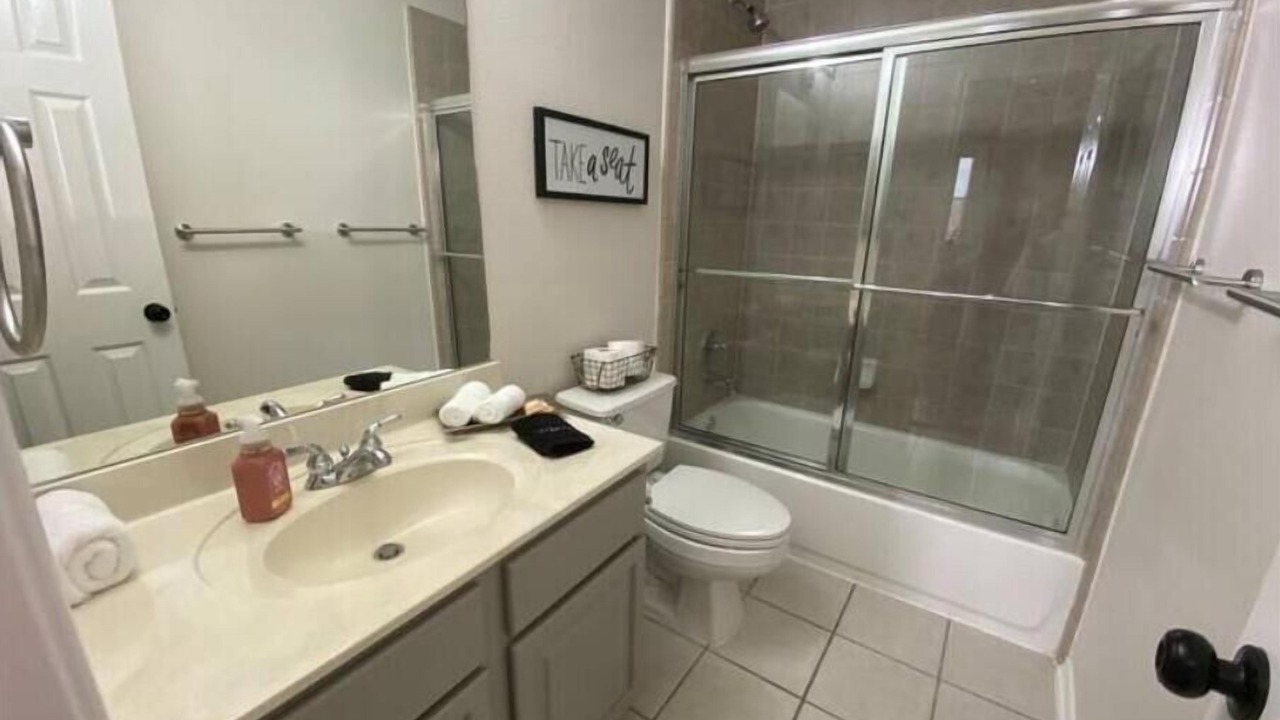 Photo of Bathroom in Medical Center District