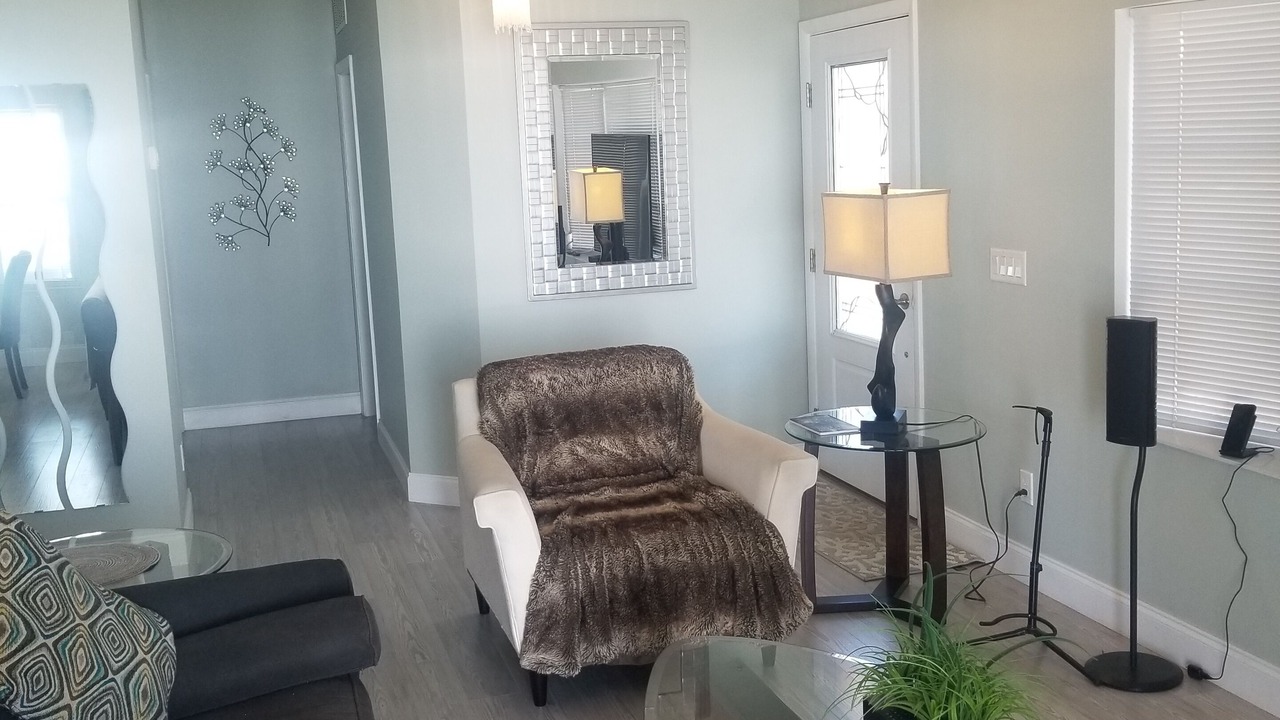 Photo of Livingroom in Winter Haven