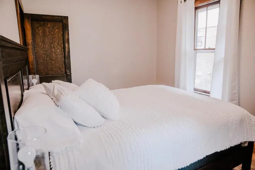 Photo of Bedroom in Salina