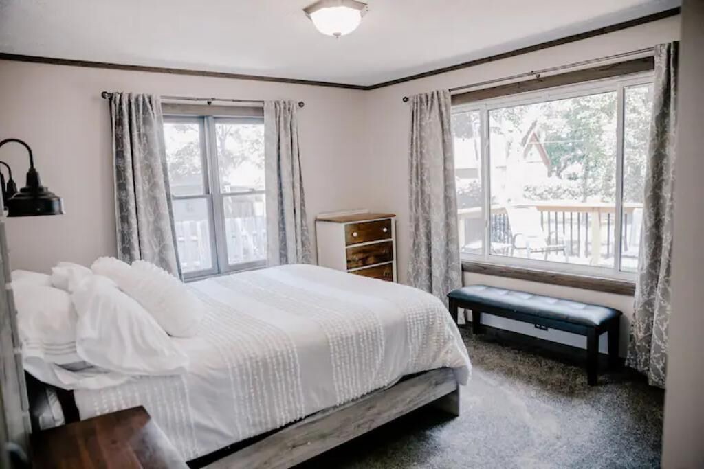 Photo of Bedroom in Salina