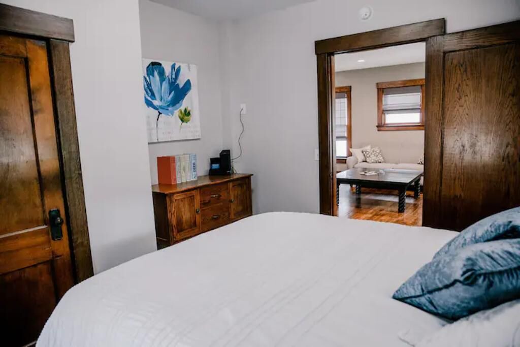 Photo of Bedroom in Salina