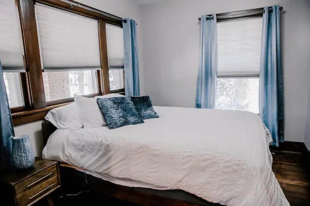 Photo of Bedroom in Salina