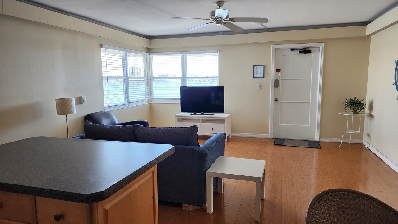 Photo of Livingroom in Bay Esplanade