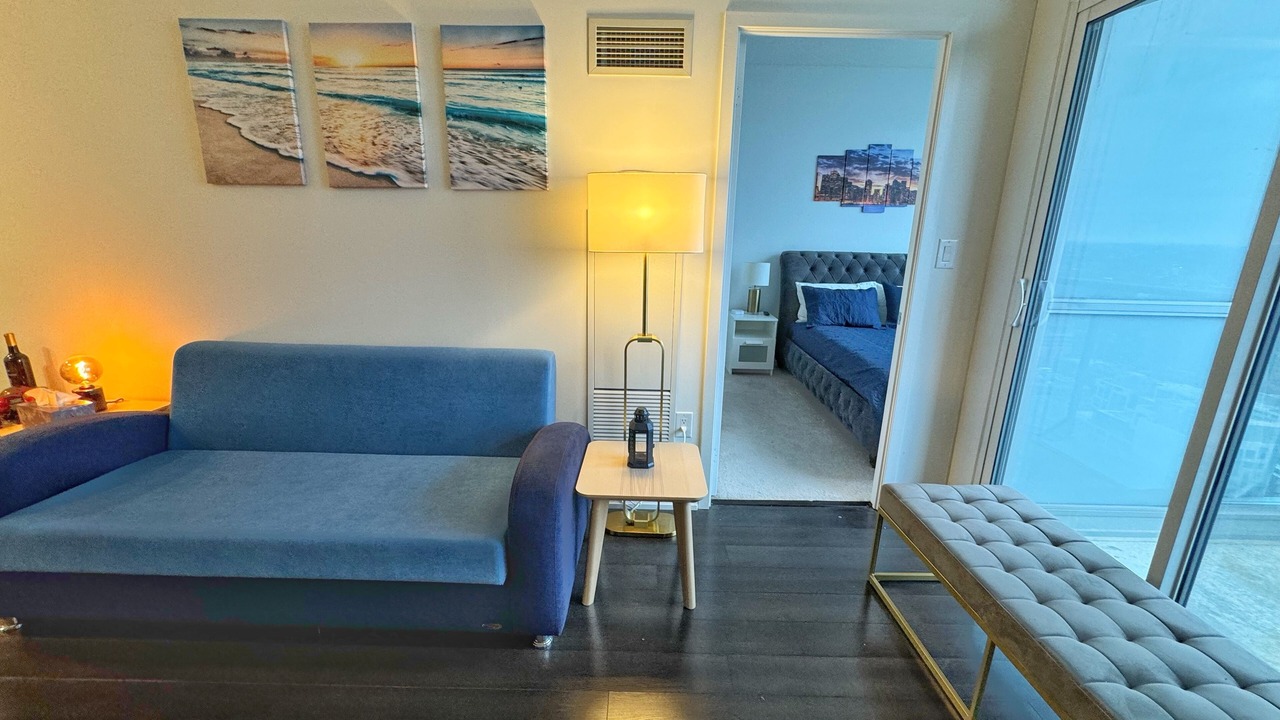Photo of Livingroom in Bathurst Quay