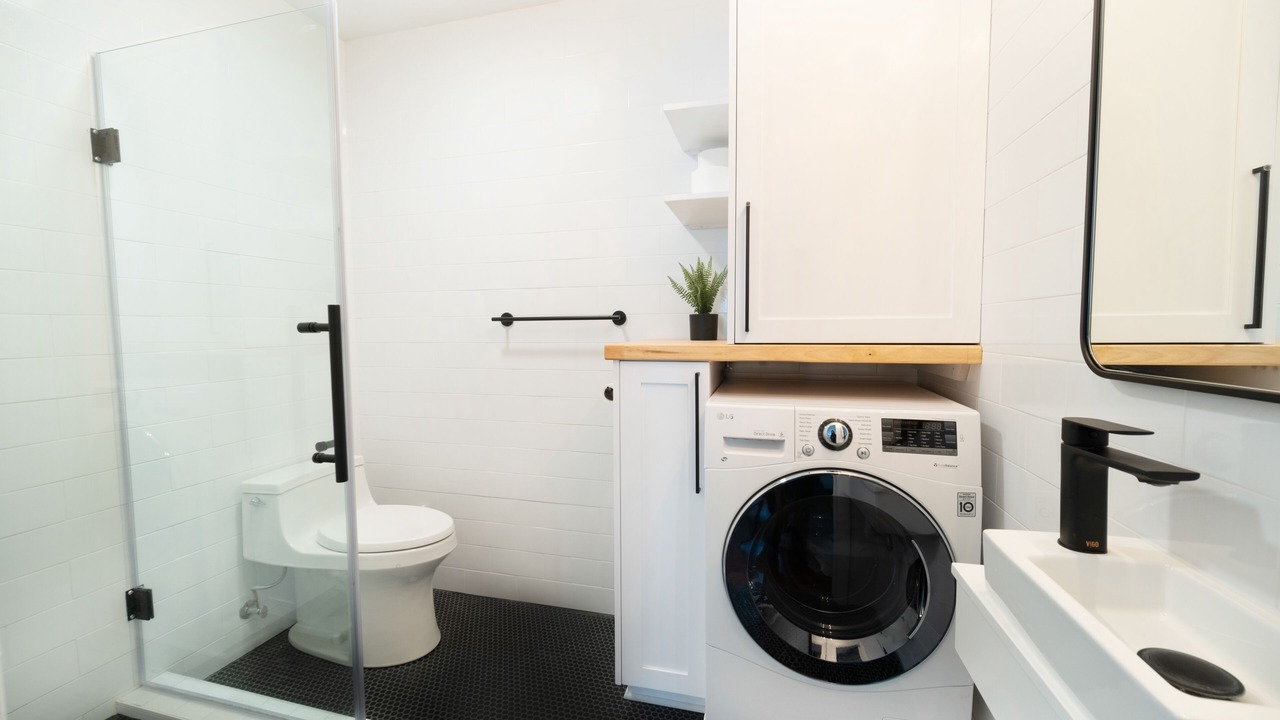 Photo of Bathroom in Statesboro