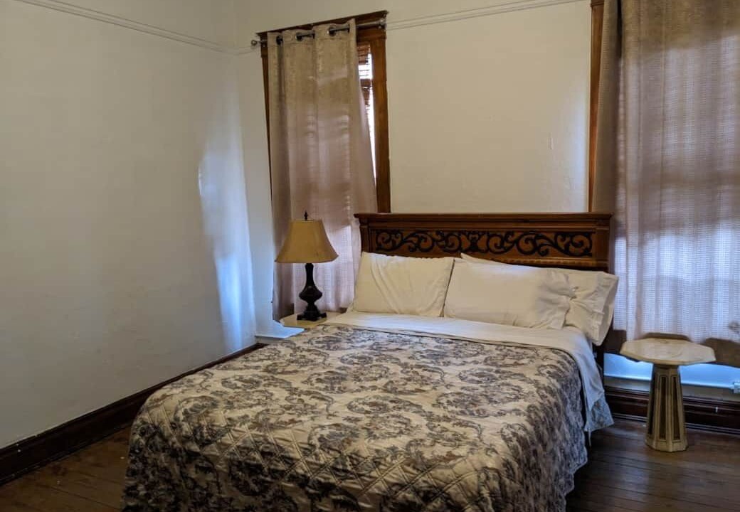 Photo of Bedroom in Bisbee