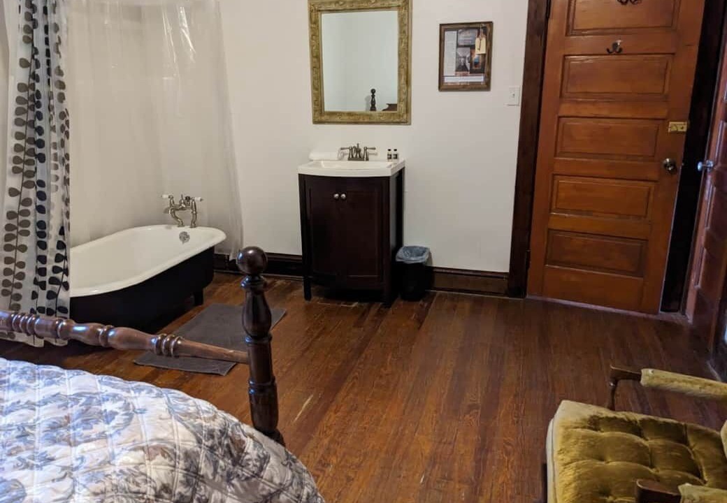 Photo of Bedroom in Bisbee