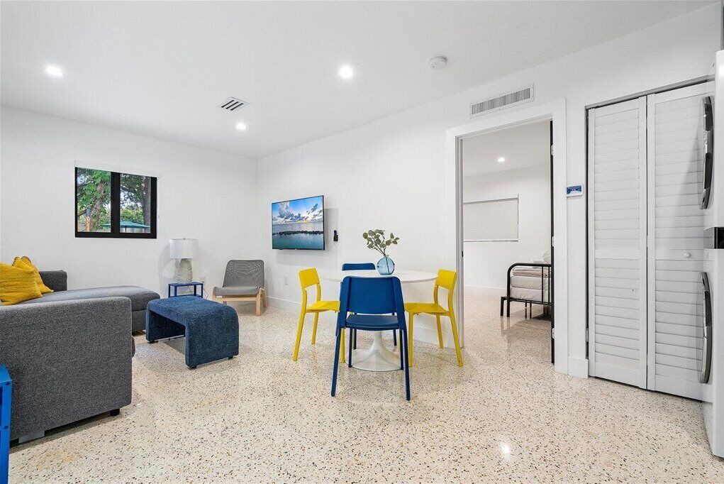 Photo of Livingroom in Little Haiti