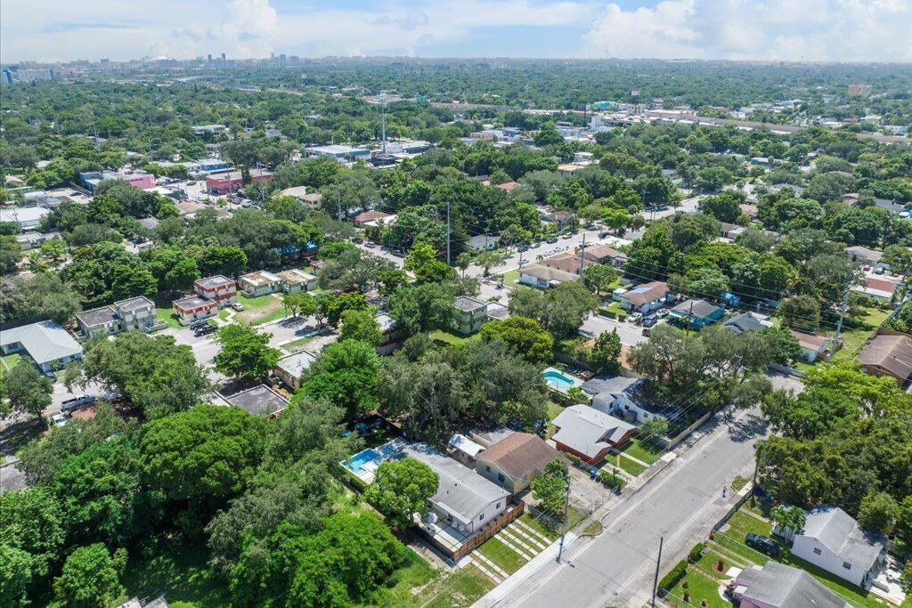 Photo of Outdoor in Little Haiti