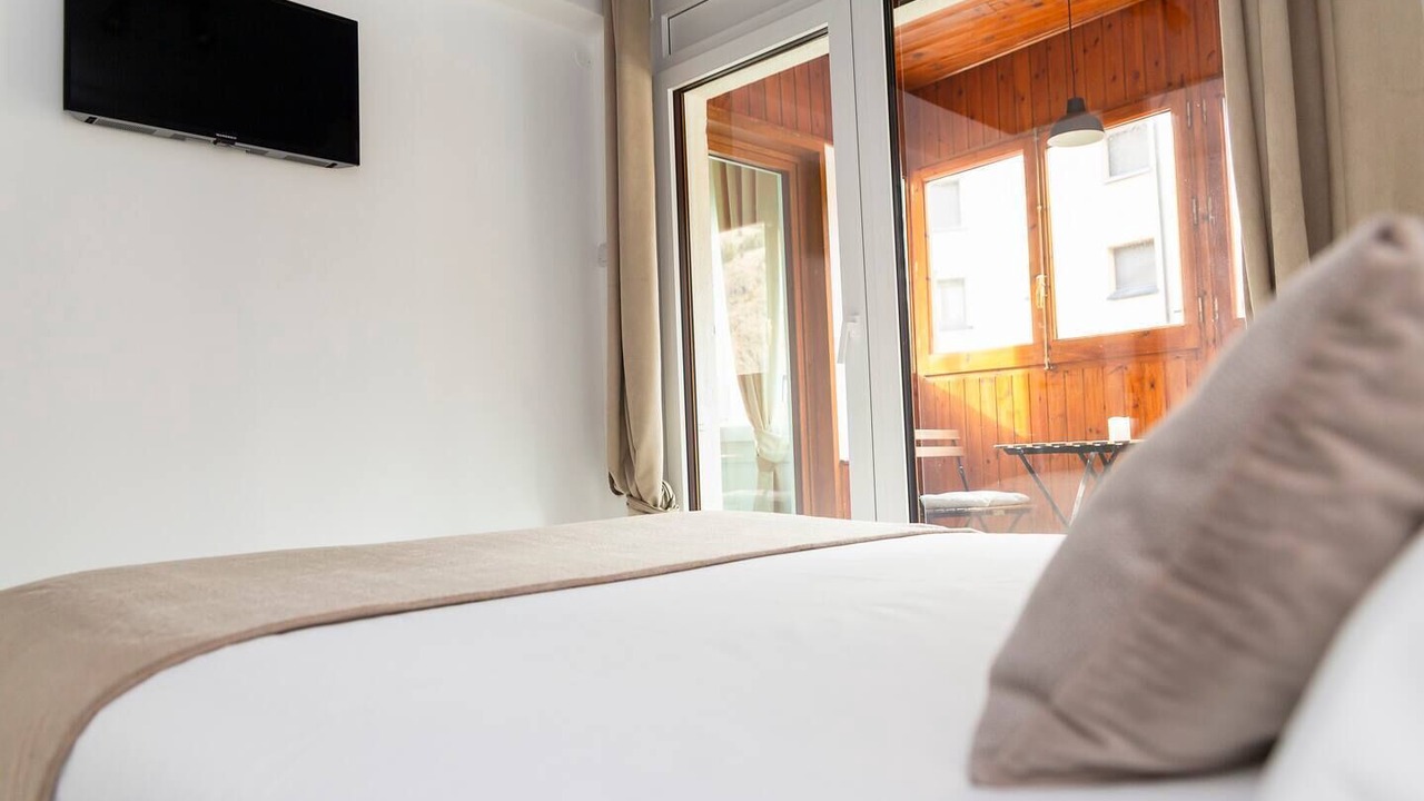 Photo of Bedroom in Incles